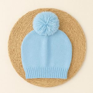 Touca para Bebê com Pompom Azul – Quentinha, Fofa e Estilosa