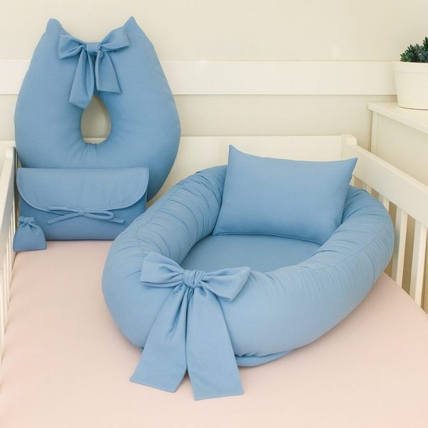 Kit Ninho Redutor com Almofada, Trocador Azul e Porta Chupeta