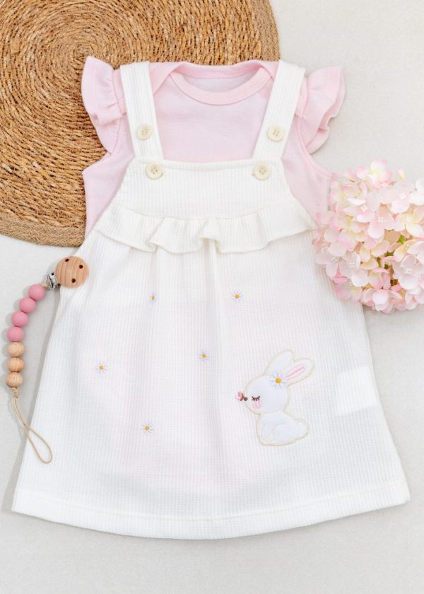 Vestido Salopete Off White Com Bordado Coelho e Body