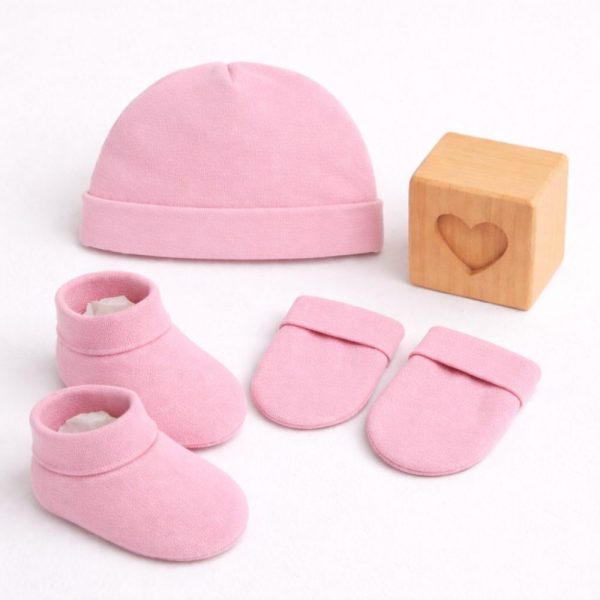 Kit Maternidade Bebê Rosa com Touca, Luvas e Sapatinhos