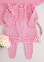 Saída Maternidade RN Rosa em Tricô com Vestido, Calça e Manta