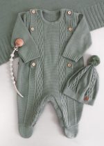 Saída Maternidade RN Verde Folha com Macacão, Manta e Touca