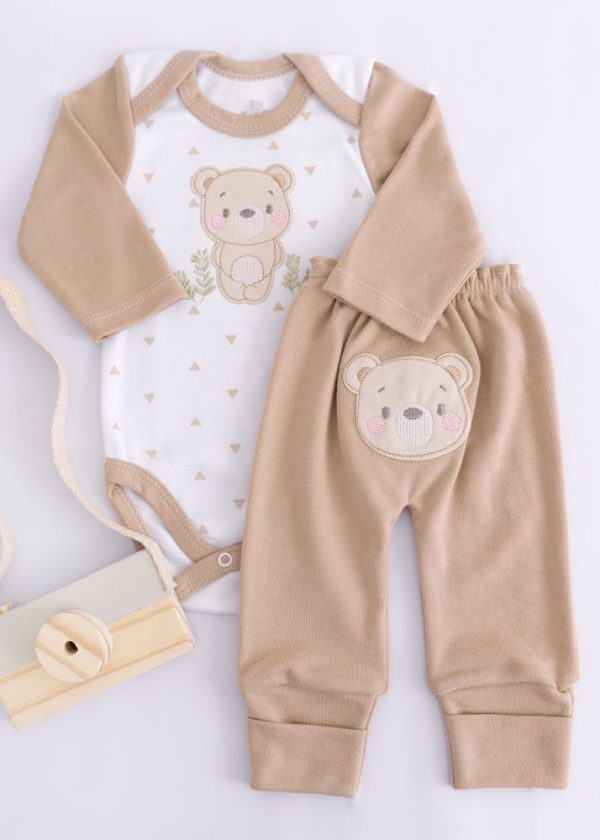 Conjunto Bege Bebê Ursa Bordada em Suedine