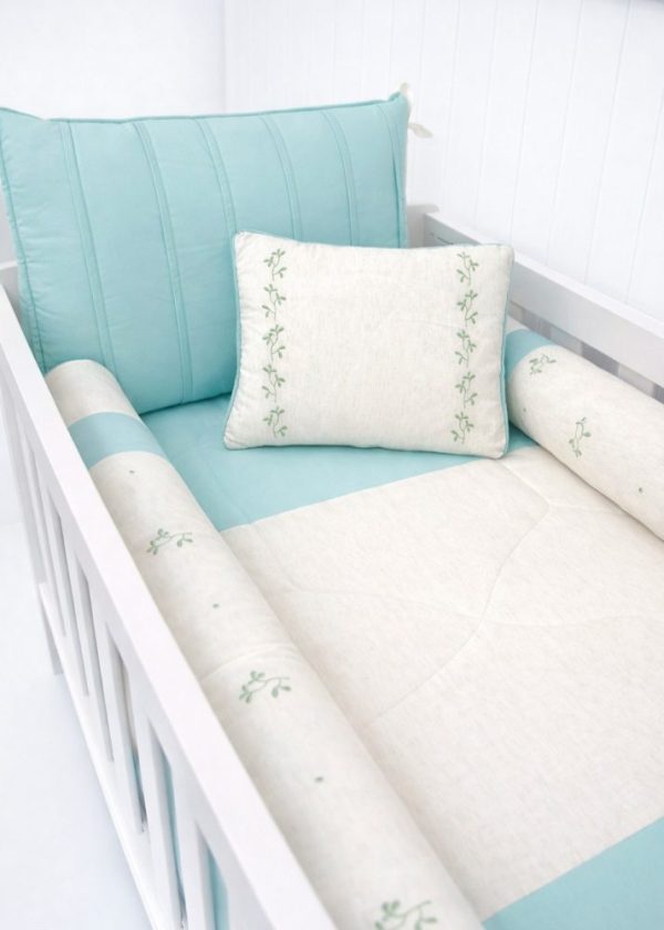 Kit Berço Pérola Com Bordado Ramos 9 peças - Verde Água