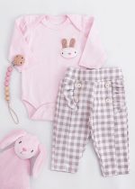 Conjunto Bebê Body Com Aplicação de Coelho e Calça Xadrez